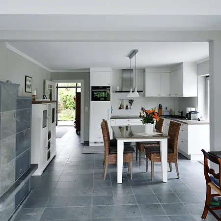 Nummer Eins Дом отдыха *